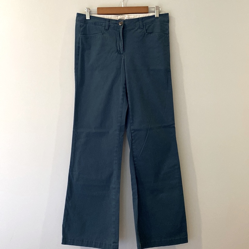 LL Bean signature chinos size 8, ocean color